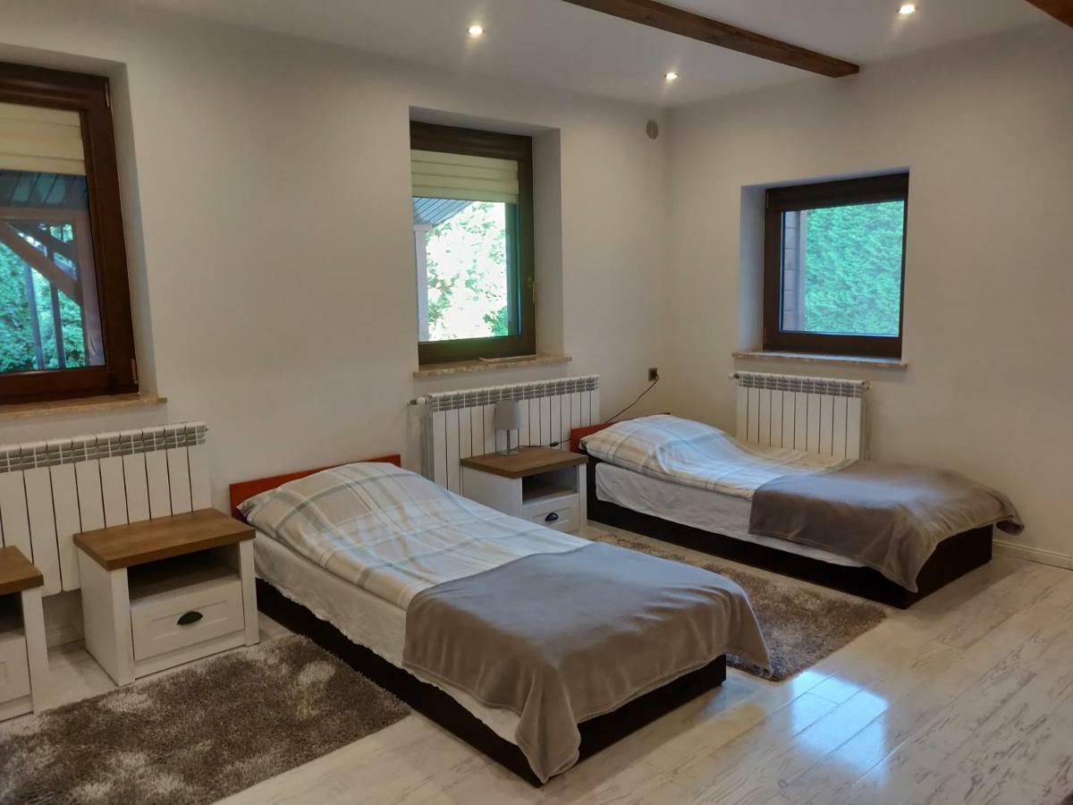 Noclegi-Splywy Bugiem Slawatycze Exterior foto